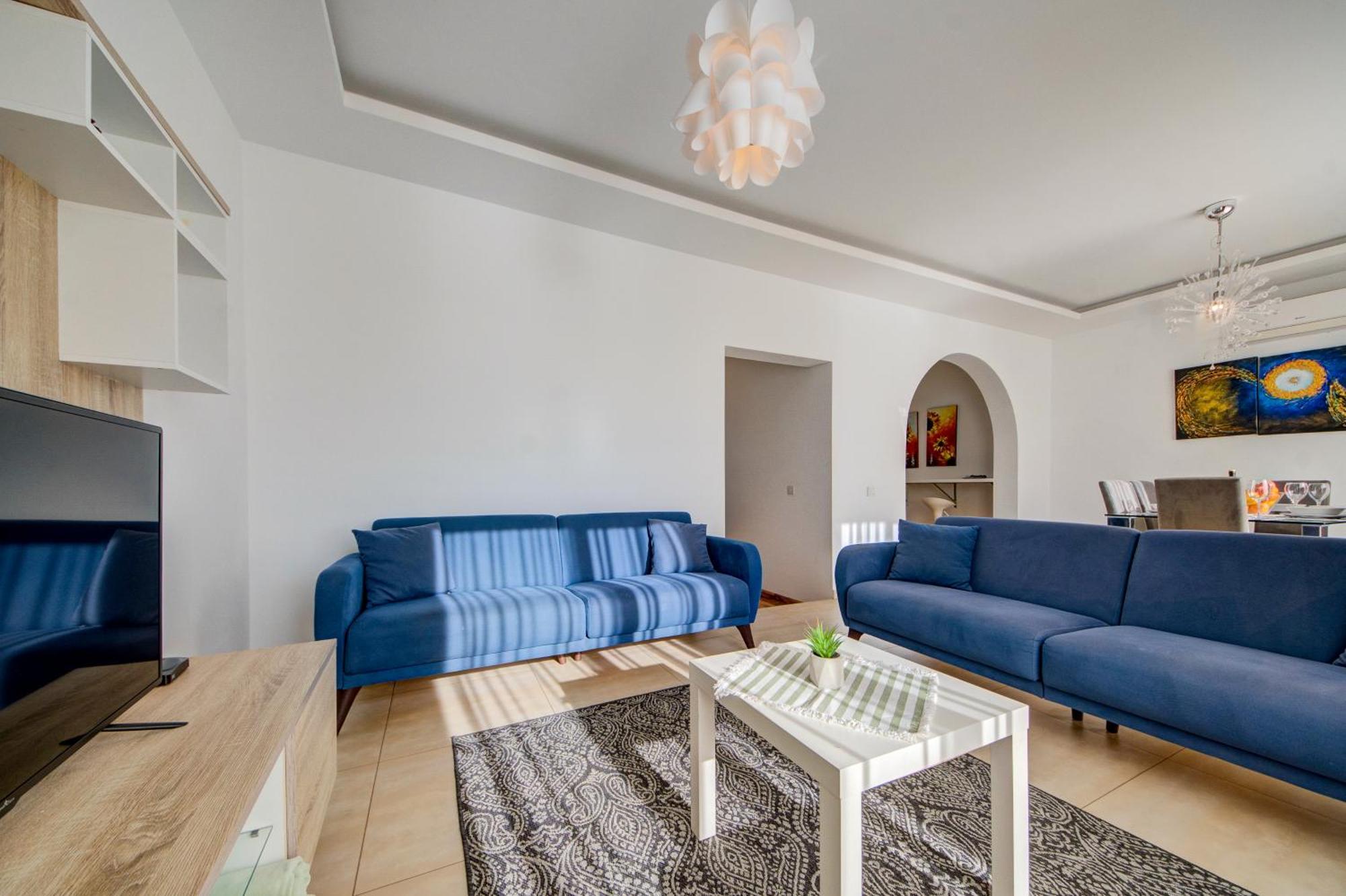 Apartment Exceptional Tigne Seafront By Shortletsmalta *