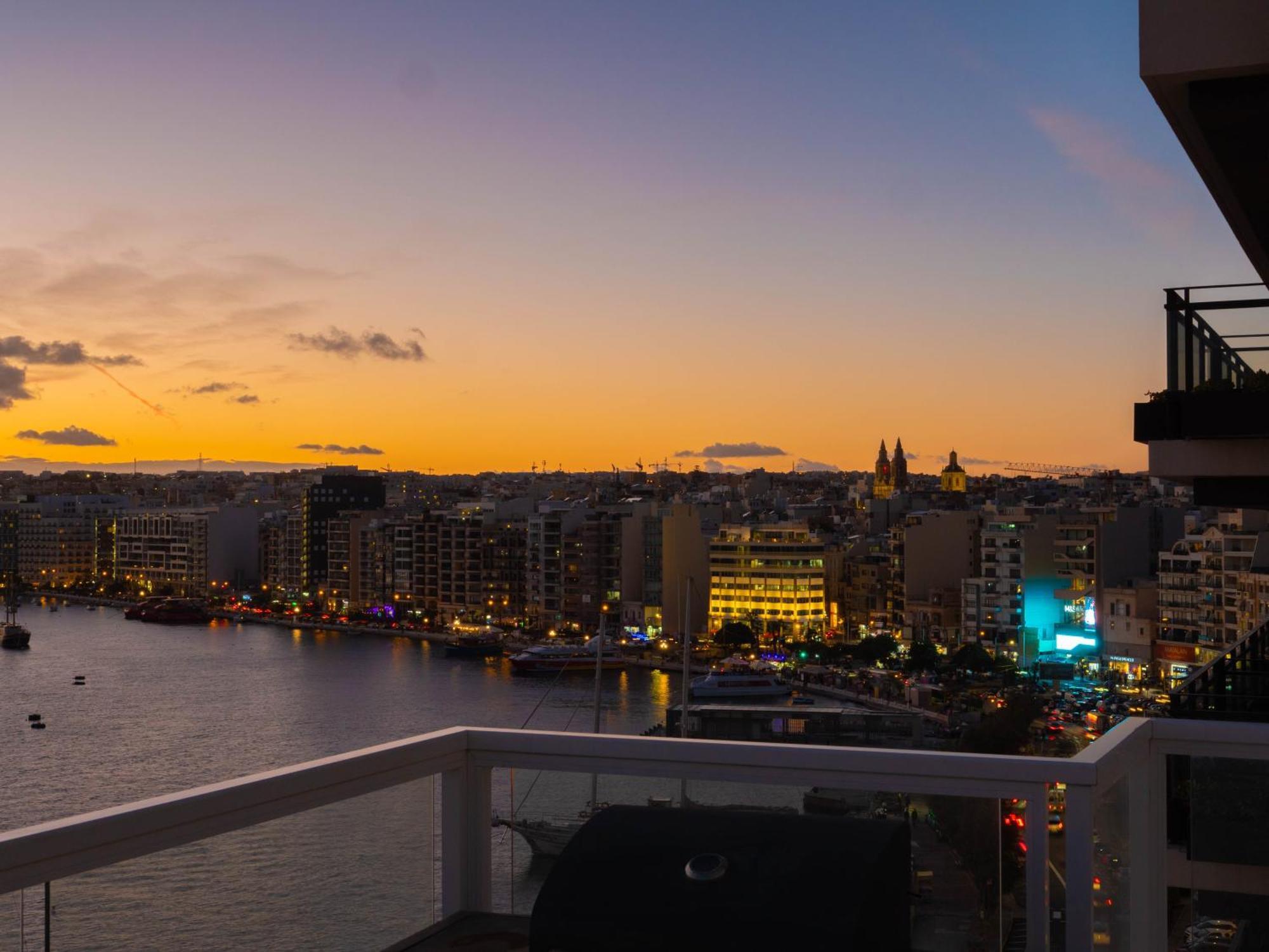 Exceptional Tigne Seafront By Shortletsmalta * Sliema